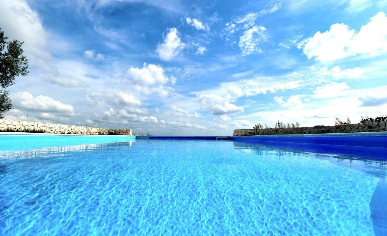 Villetta Panoramica Ostuni Exteriör bild
